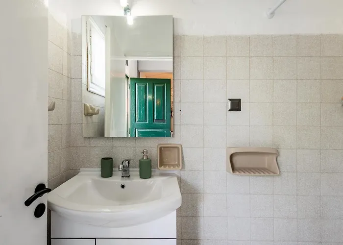 Ilios Place Corfu-near Old Town & Beaches Apartment