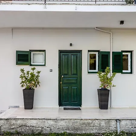 Ilios Place Corfu-near Old Town & Beaches Apartamento Kontokali