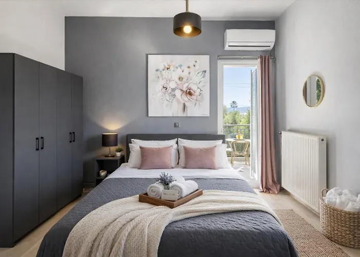 Ilios Place Corfu-near Old Town & Beaches Apartament